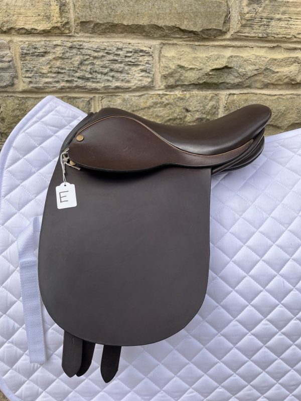 English Show Saddle